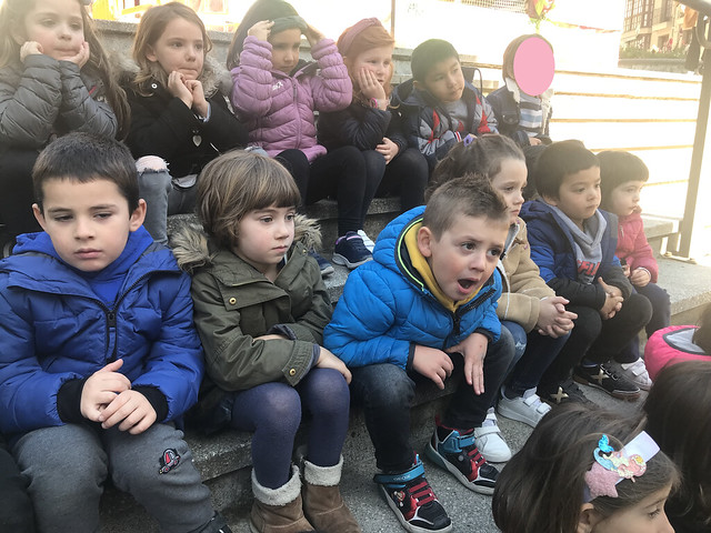 Haur Hezkuntzako ipuinak kalera